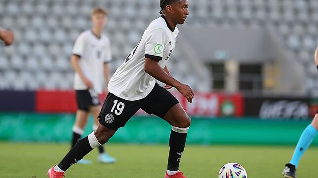Jarzinho Malanga wechselt vom VfB Stuttgart zur SV Elversberg.
