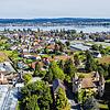 Schloss Königsegg (vorne rechts) im Ortsteil Mittelzell auf der Insel Reichenau.