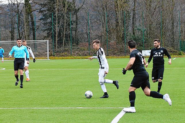 Bild 15: SV 08 Laufenburg rettet ein Remis gegen den SC Wyhl &ndash; und wir haben Bilder!