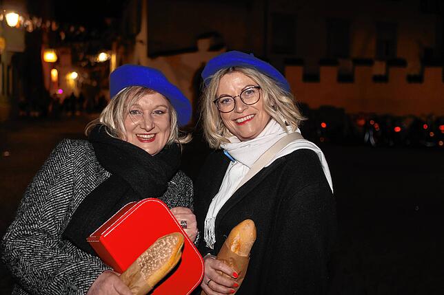 Bild 2: Konstanzer Straßenfasnacht 2025: Am Fasnachtssamstag werden Besenwirtschaften gestürmt
