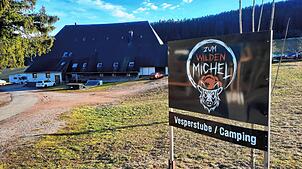 Der „Wilde Michel“ ist auf Expansionskurs. Er möchte die Zahl der Zelt- und der Parkplätze erhöhen. Bild: Markus Reutter