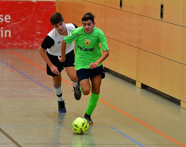 Bild 5: Zweite Garnitur des Gastgebers ist chancenlos beim 1:10 gegen den FC Wehr