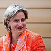 „Wir brauchen die schnellen, innovativen Mittelständler.“Nicole Hoffmeister-Kraut (CDU), Wirtschaftsministerin von ...
