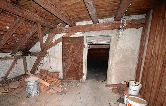 Bild 32: Exklusive Einblicke (2): Gewölbekeller, alte Wohnungen und Dachboden der Schlossbrauerei Espasingen