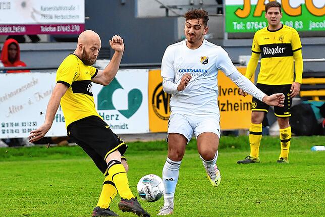 Bild 9: SV 08 Laufenburg verliert beim FV Herbolzheim mit 0:2 &ndash; und wir haben Bilder!