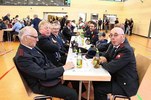 Bild 25: Die besten Bilder der Floriansmesse mit den Feuerwehrabteilungen des Landkreises