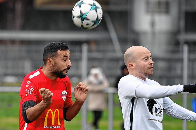 Bild 2: SV Herten muss mit 1:1 beim FC Wallbach zufrieden sein &ndash; und wir haben Bilder!