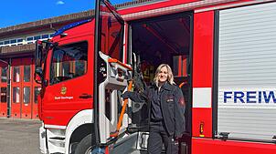 Doro Fink ist seit fast 30 Jahren bei der Feuerwehr aktiv. Die 39-jährige Mutter von zwei Kindern fühlt sich in diesem Berufsumfeld seit ...