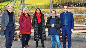 Die Energiewende ist das Thema, das die Politik und die Gesellschaft in diesen Tagen ganz besonders umtreibt. Beim Solarenergie-Experten ...