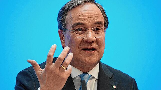 Armin Laschet ist also der Kanzlerkandidat für die Union im Bundestagswahlkampf. Nicht alle Mitglieder aus dem Schwarzwald-Baar-Kreis ...