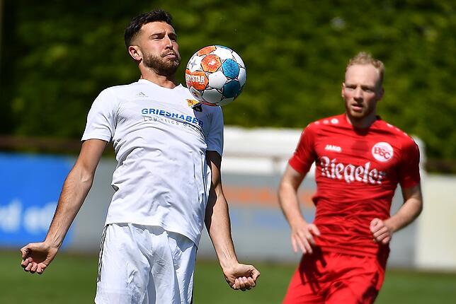 Bild 21: SV 08 Laufenburg unterliegt mit 1:3 bei der Reserve des Bahlinger SC &ndash; und wir haben Bilder!