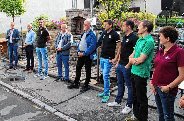 Bild 3: So schön war es auf dem Brunnenfest in Döggingen