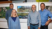 Sie bilden den Vorstand der Bürgerinitiative Pro Mönchweiler: von links der stellvertretende Vorsitzende Berthold Käfer, Kassiererin ...