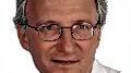 CDU-Bundestagsabgeordneter Volker Mayer-Lay (Bildmitte unten) beim Gebet während der Messe vor der Schwedenprozession im Münster. Foto: ...