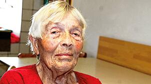 Sofie Schuppler feiert in Bonndorf-Glashütte ihren 90. Geburtstag. Zu ihrer Familie gehören inzwischen sieben Enkel und sieben Urenkel. ...