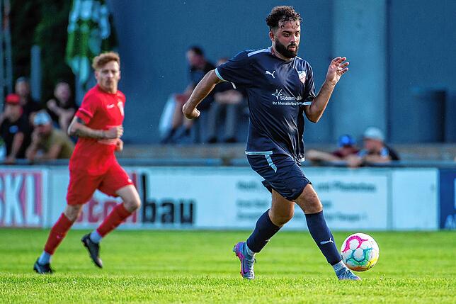 Bild 4: VfB Waldshut verliert gegen den SV RW Ballrechten-Dottingen mit 1:3 &ndash; wir haben Bilder!