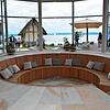 Das frühere Wasserbecken im Saunabereich dient jetzt als kommunikative Sitzrunde.