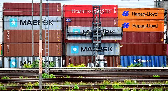Der Export ist die Stütze der deutschen Wirtschaft. Weil sich der Welthandel fragmentiert, bricht der Wohlstand in Deutschland ein.