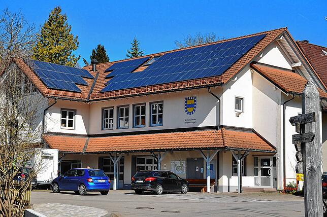 Das Gemeindehaus in Obermettingen wurde 1998 eingeweiht und ist der Mittelpunkt von Veranstaltungen. Die Ortsverwaltung und ein ...