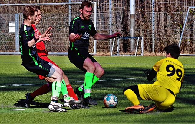 Bild 10: Die besten Bilder der Partie zwischen dem SC Konstanz-Wollmatingen und dem FC Steißlingen