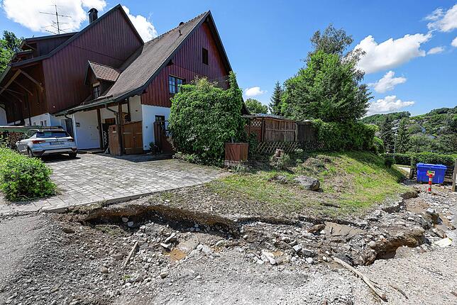 Bild 10: Unwetterfolgen im Öhninger Ortsteil Schienen