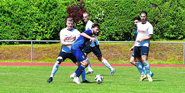 Bild 7: SG FC Wehr/Brennet setzt sich mit 6:1 gegen den SV BW Murg durch – und wir haben Fotos!