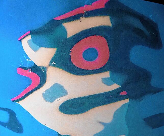 Ein Fisch mit Lippenstift und rotem Lidschatten?