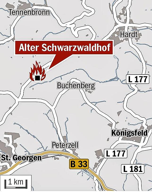 Bild 2: Schwarzwaldhof brennt ab - Drohnenvideo zeigt ganzes Ausmaß