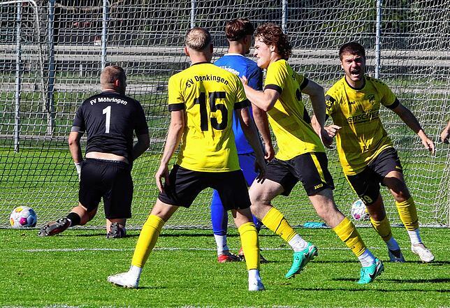 Bild 18: Aufsteiger SV Denkingen besiegt FV Möhringen mit 5:3. Wir waren mit der Kamera dabei!