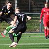 Zu früh gefreut: Christian Albiez (links) vom FC Wallbach bejubelt mit Sebastian Rupp sein Tor zum vermeintlichen 2:0-Endstand beim FV ...