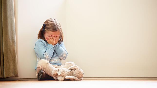Missbrauchten Kindern können nur Erwachsene helfen: Auch am Hochrhein gibt es jedes Jahr mehrere Missbrauchsfälle. (Symbolbild)