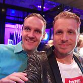 Der Autor dieses Textes Tobias Kaiser mit Oliver Pocher nach der Show.