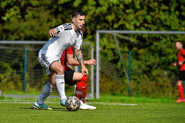 Bild 23: FC Hochrhein siegt mit 5:2 beim SV 08 Laufenburg II &ndash; und wir haben Bilder!