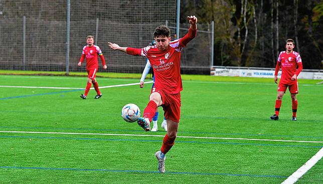 Bild 14: FC Schlüchttal siegt 3:2 gegen den FC Erzingen &ndash; und wir haben Bilder!