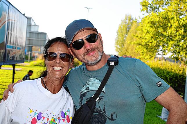 Bild 5: Die Stimmung am Bodensee ist bestens! So feiert Konstanz beim Seenachtfest 2025