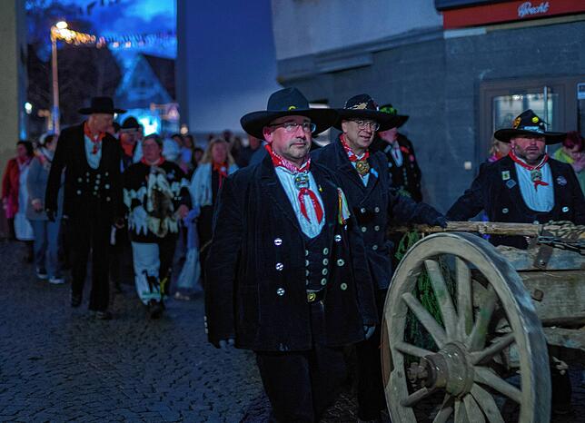 Bild 12: Die schönsten Bilder der Narrenmuttersuche der Katzenzunft in Meßkirch