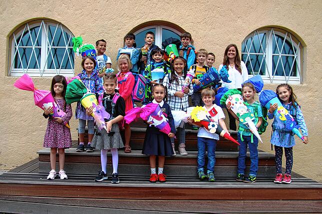 Acht Jungen und acht Mädchen wurden im Bildungszentrum Bonndorf, Martin-Gerbert-Schule, Klasse 1a, eingeschult. Lehrerin ist Lena Schmieder.