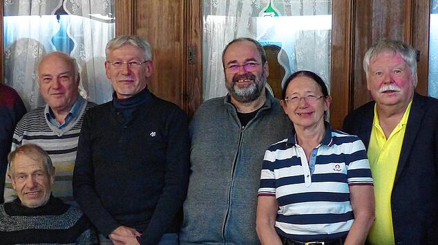 Sie leiten den Modelleisenbahn-Club Oberes Bregtal: von links Dietmar Rubin, Peter Pfaff, Peter Fehrenbach, Joachim Sohn, Lioba Kühne ...