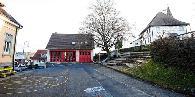 Das Feuerwehrgerätehaus soll durch einen Neubau an anderer Stelle ersetzt werden.