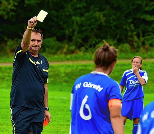Bild 11: Fußballerinnen des SV Niederhof startet mit deutlichem 11:0-Derbysieg gegen die SG Hotzenwald in die neue Landesliga-Saison