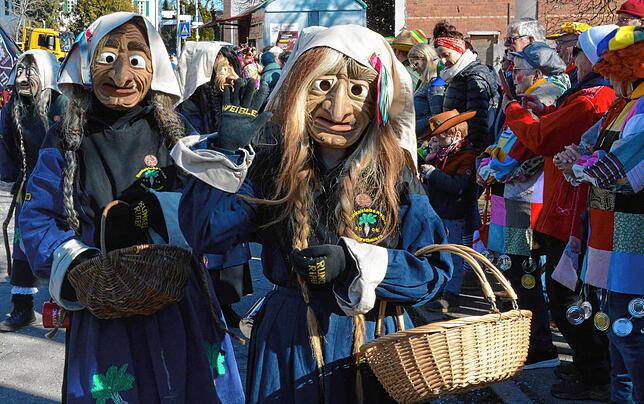 Die Runkelriabaweible aus Albstadt-Margrethausen sind zum ersten Mal beim Umzug in Neuhausen.