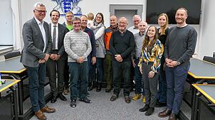 Amtsgerichtsdirektor Christoph Freudenreich (ganz links), Landgerichtspräsident Florian Diekmann (Zweiter von links) und die Vorsitzende ...