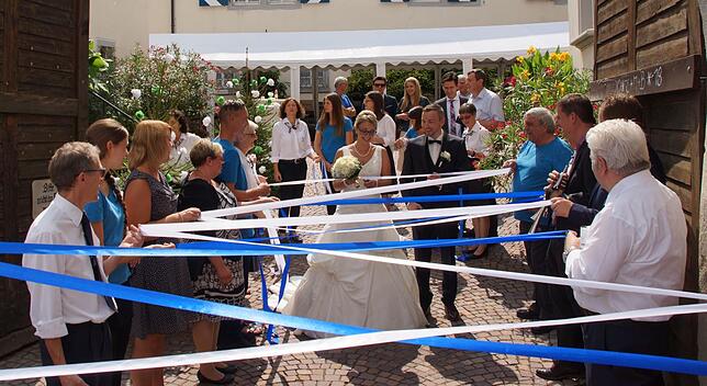 Die Mitglieder des Radsportvereins "Frisch auf" feiern gerne Feste, egal ob Hochzeit, Geburtstag oder Vereinsfeiern, alle sind mit ...