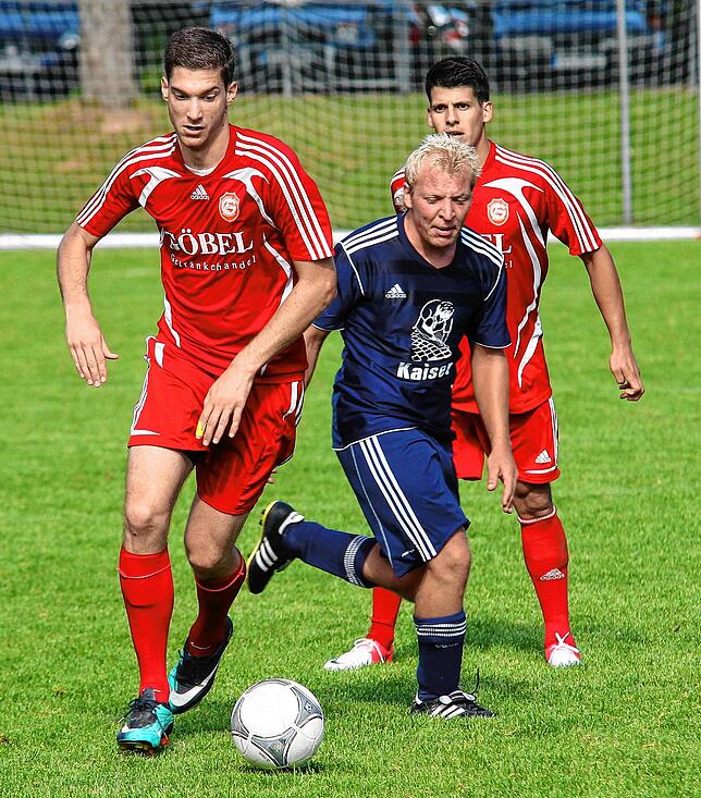 Bild 16: Schnappschüsse aus der Bezirksliga-Saison 2012/2013
