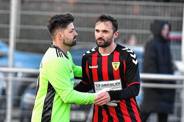 Bild 4: Spitzenreiter FSV Rheinfelden gelingt nur ein 1:1 gegen den SV 08 Laufenburg &ndash; und wir haben die Bilder!