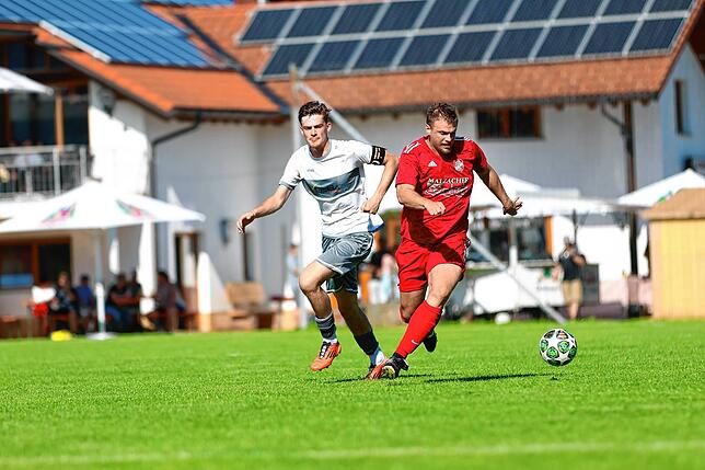 Bild 29: FC Dachsberg gewinnt Derby bei der SG Hotzenwald mit 7:2 – und wir haben Fotos!