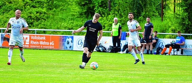 Bild 24: SV Blau-Weiß Murg besiegt SG FC Wehr/Brennet mit 2:0 – und wir haben Bilder!