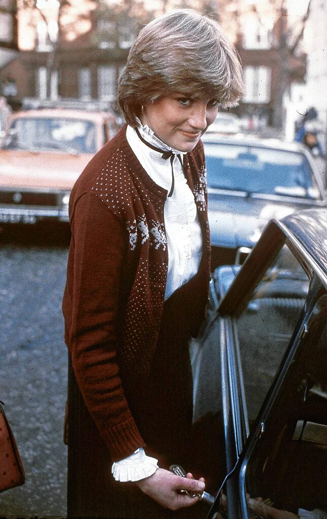Diana Spencer im November 1980 in London. Die am 1. Juli 1961 geborene Diana stammte aus der Adelsfamilie Spencer; ihr Vater arbeitete ...