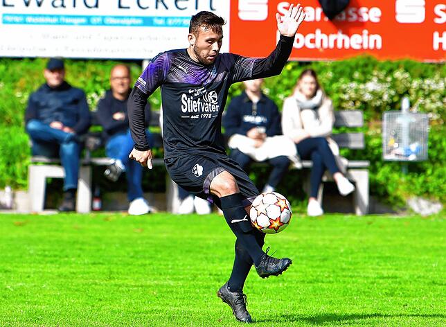 Pokalsieg: Moritz Keller traf für den FC Wittlingen zum 2:0 beim 3:1-Sieg gegen die SG Mettingen/Krenkingen.