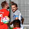 Vorfreude: Tammo Heinzler (rechts, gegen Patrick Schindler im Hinspiel) möchte auch das Rückspiel mit dem FC Tiengen 08 gewinnen.